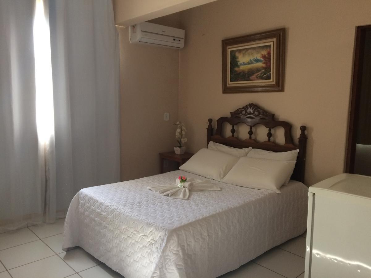 Hotel Vale Verde Santa Maria do Suaçuí Eksteriør bilde