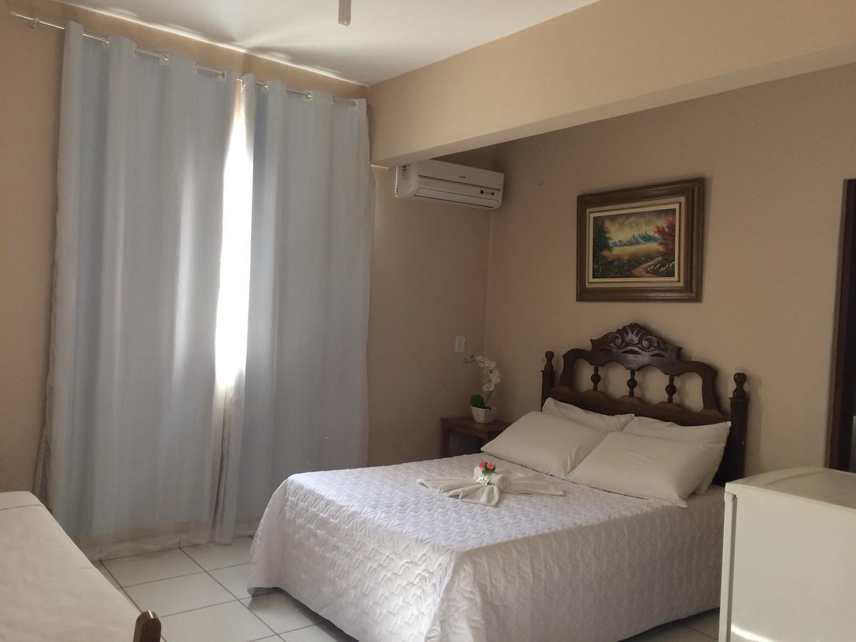 Hotel Vale Verde Santa Maria do Suaçuí Eksteriør bilde